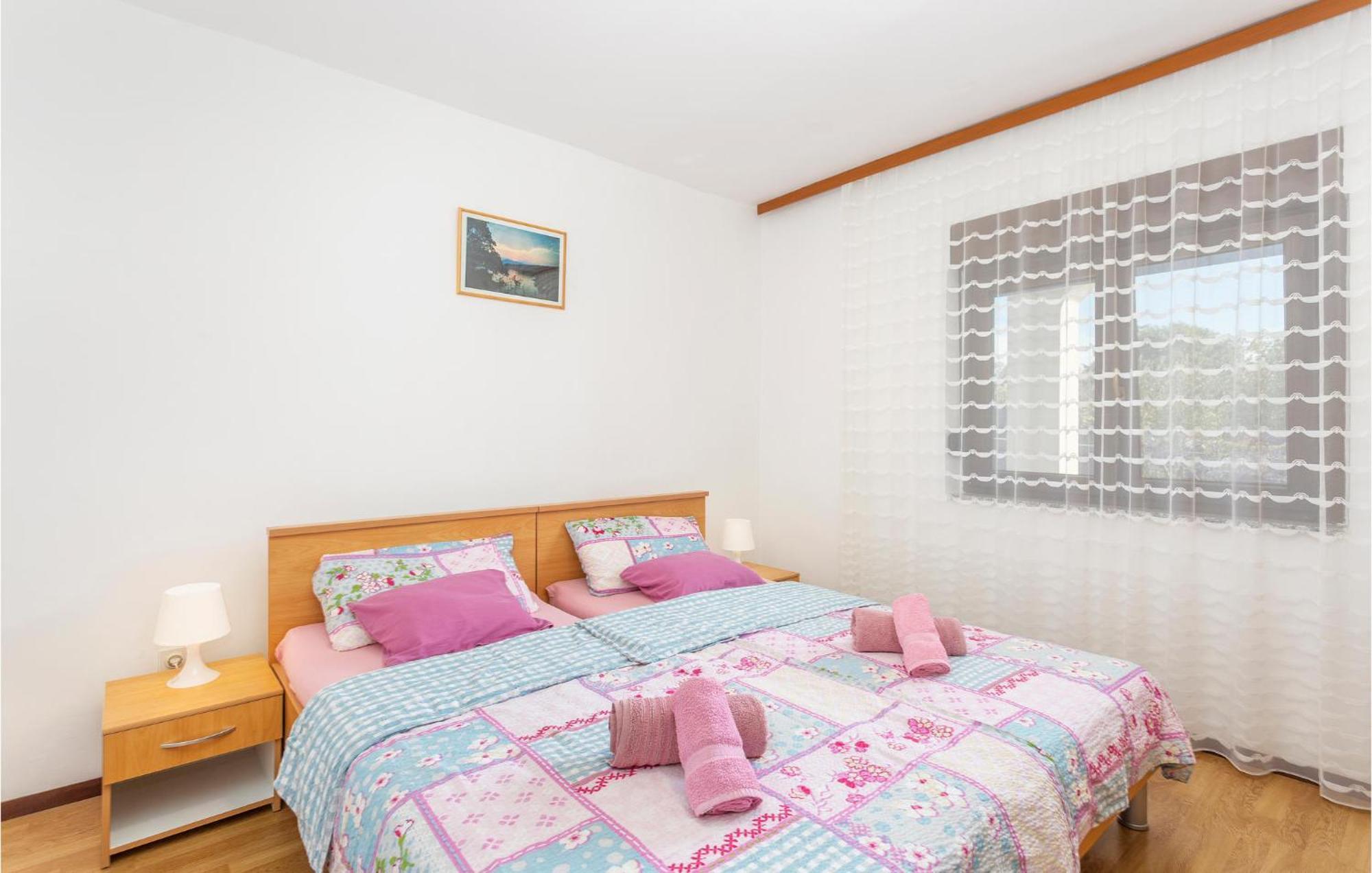 Gorgeous Apartment In Pinezici With Kitchen Zewnętrze zdjęcie